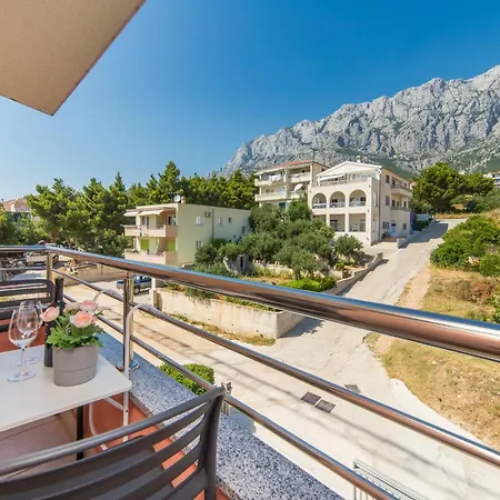 Apartments Deluxe Vucko Makarska Zimmer foto