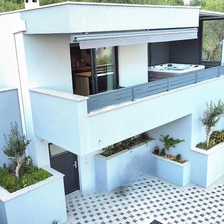 Apartments Deluxe Vucko Makarska Exterior foto