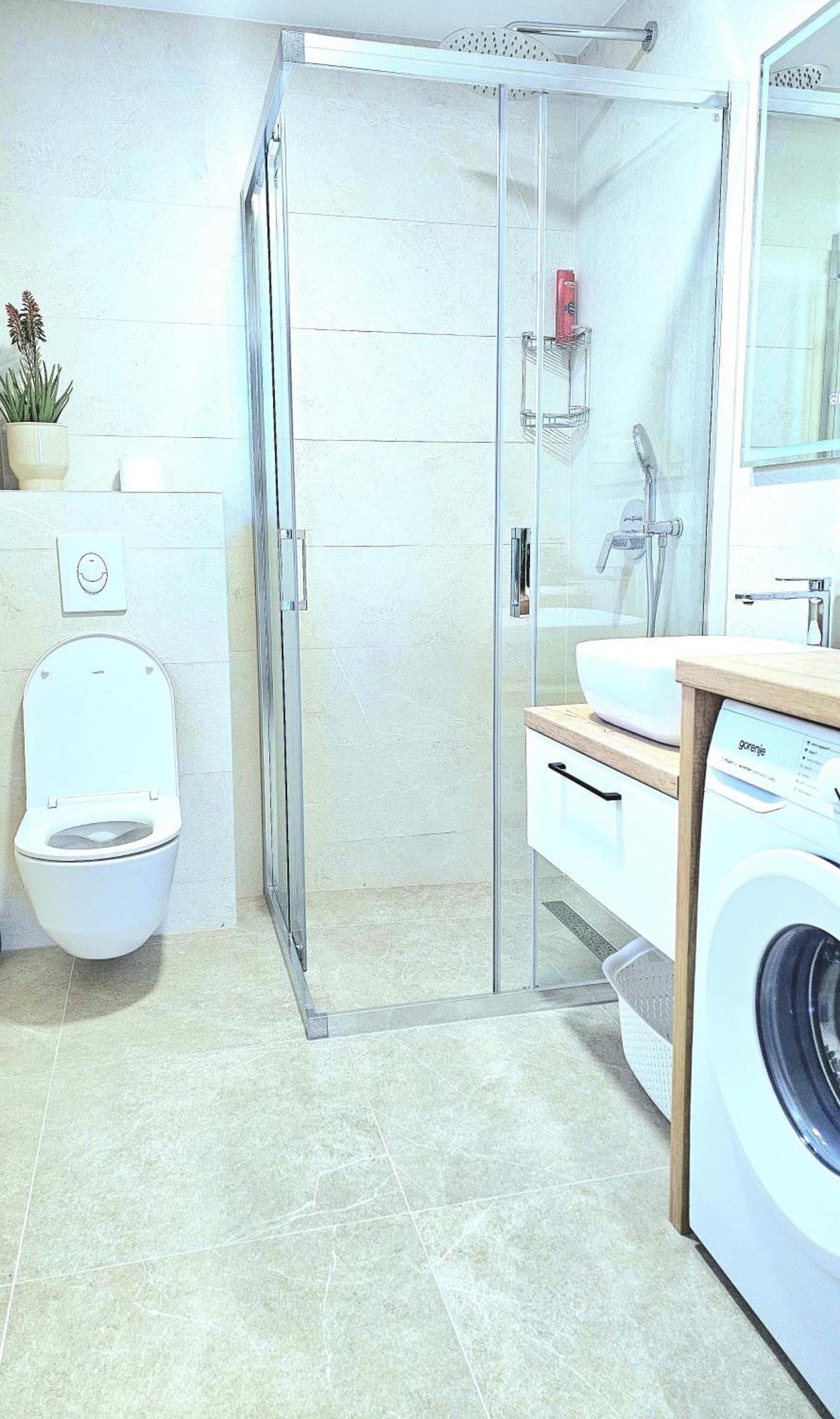 Deluxe Vucko Apartment Makarska